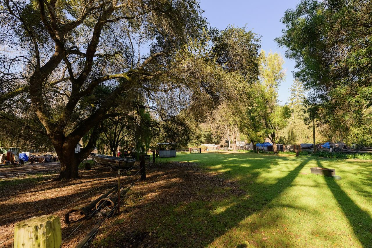 Detail Gallery Image 19 of 92 For 515 Lockhart Gulch Rd, Scotts Valley,  CA 95066 - 2 Beds | 1 Baths