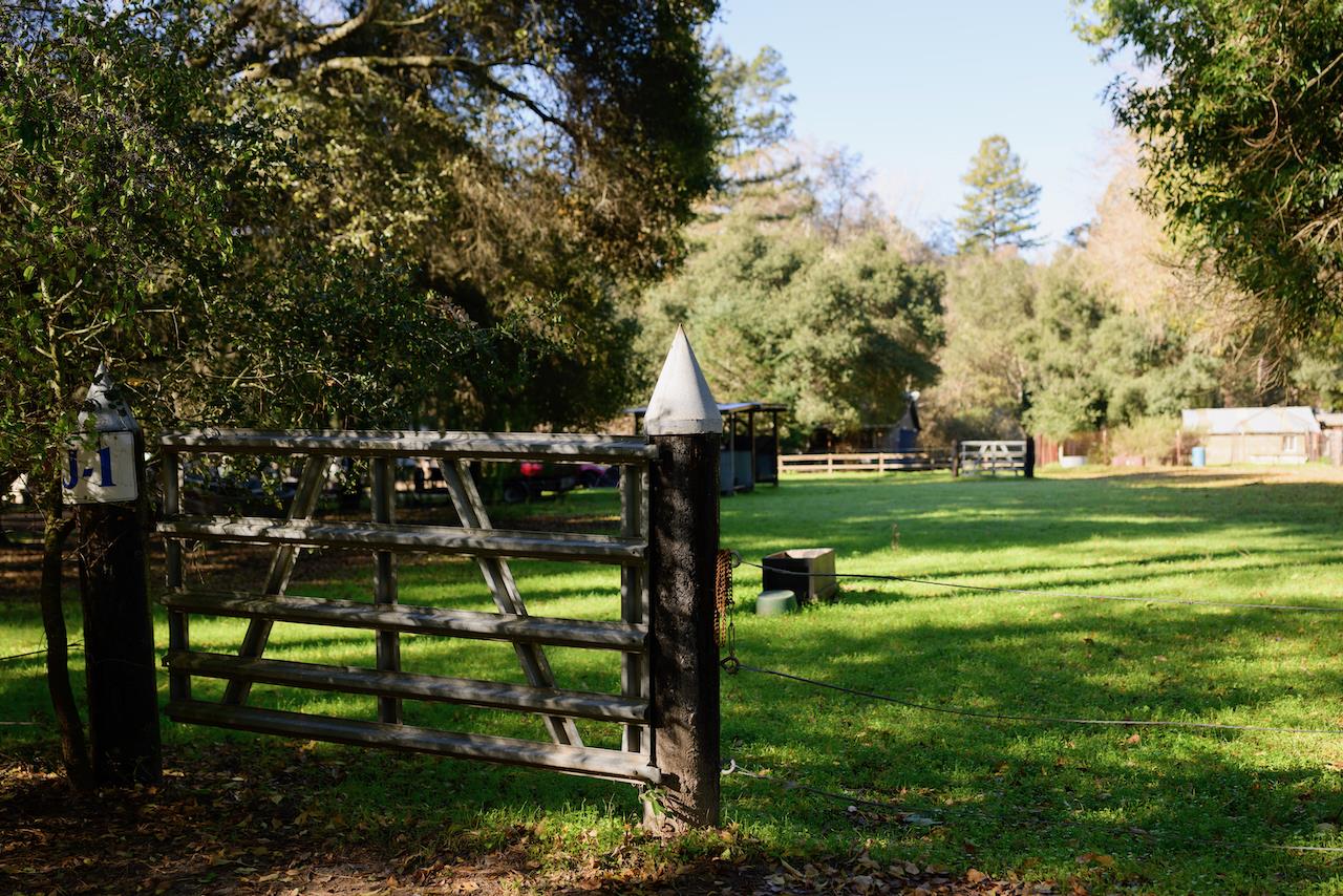 Detail Gallery Image 23 of 92 For 515 Lockhart Gulch Rd, Scotts Valley,  CA 95066 - 2 Beds | 1 Baths