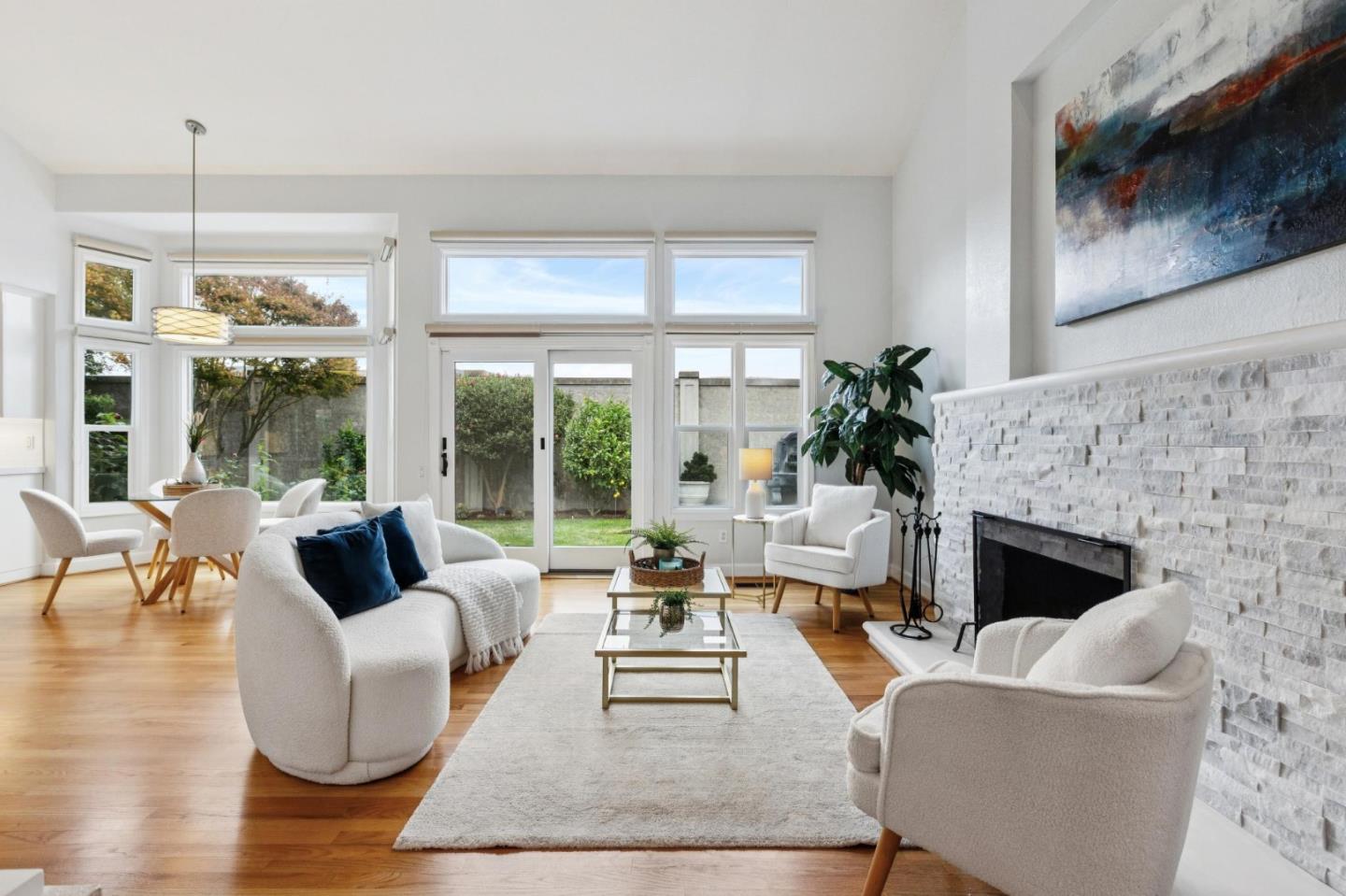 Detail Gallery Image 21 of 66 For 321 Eagle Trace Dr, Half Moon Bay,  CA 94019 - 3 Beds | 2/1 Baths