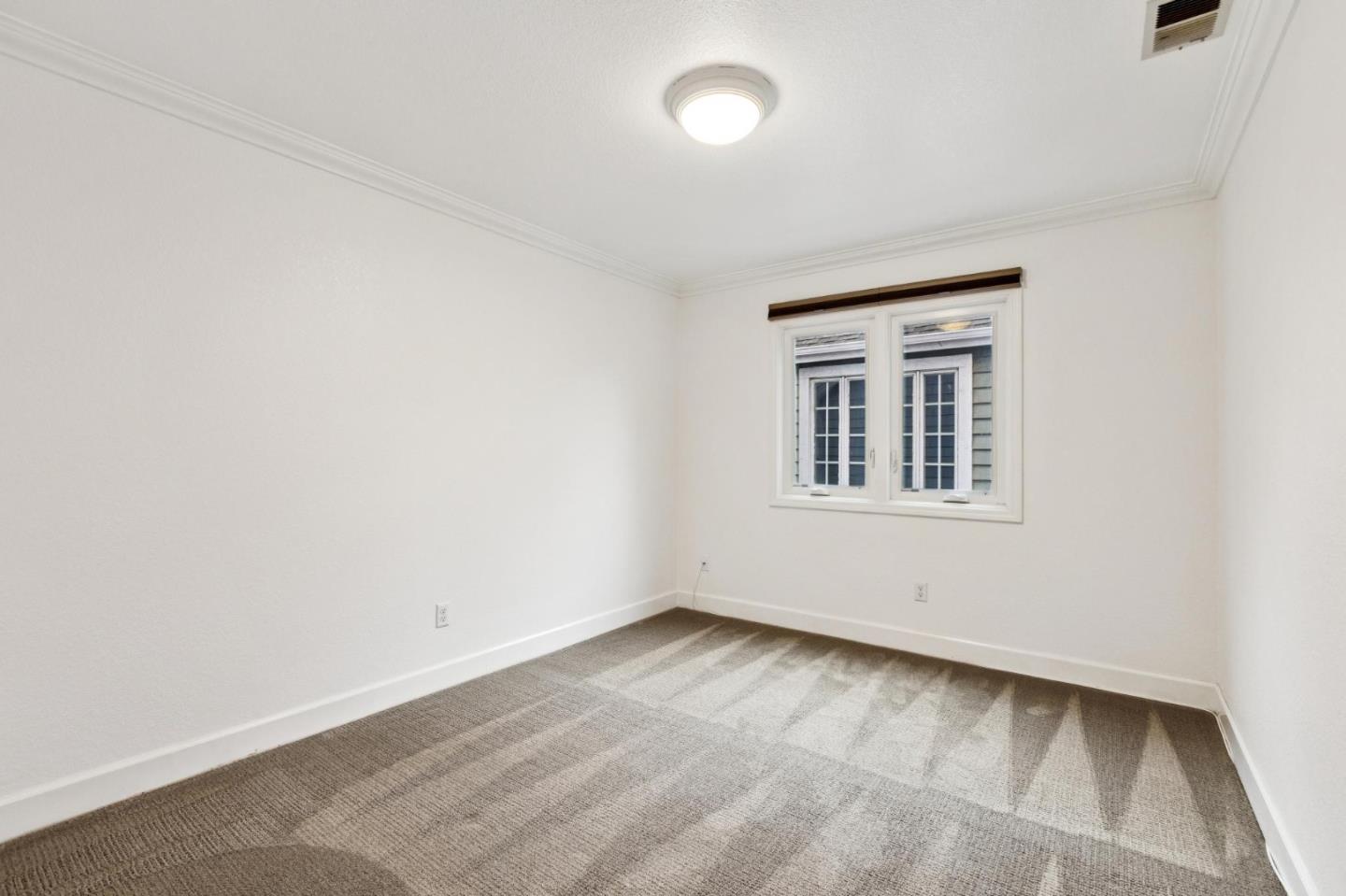 Detail Gallery Image 40 of 66 For 321 Eagle Trace Dr, Half Moon Bay,  CA 94019 - 3 Beds | 2/1 Baths