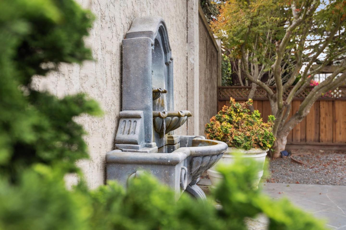 Detail Gallery Image 53 of 66 For 321 Eagle Trace Dr, Half Moon Bay,  CA 94019 - 3 Beds | 2/1 Baths