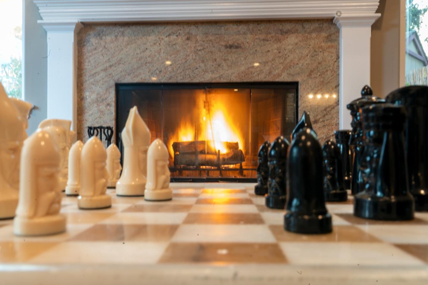 Detail Gallery Image 13 of 49 For 18 Sherman Ct, Scotts Valley,  CA 95066 - 4 Beds | 2/1 Baths