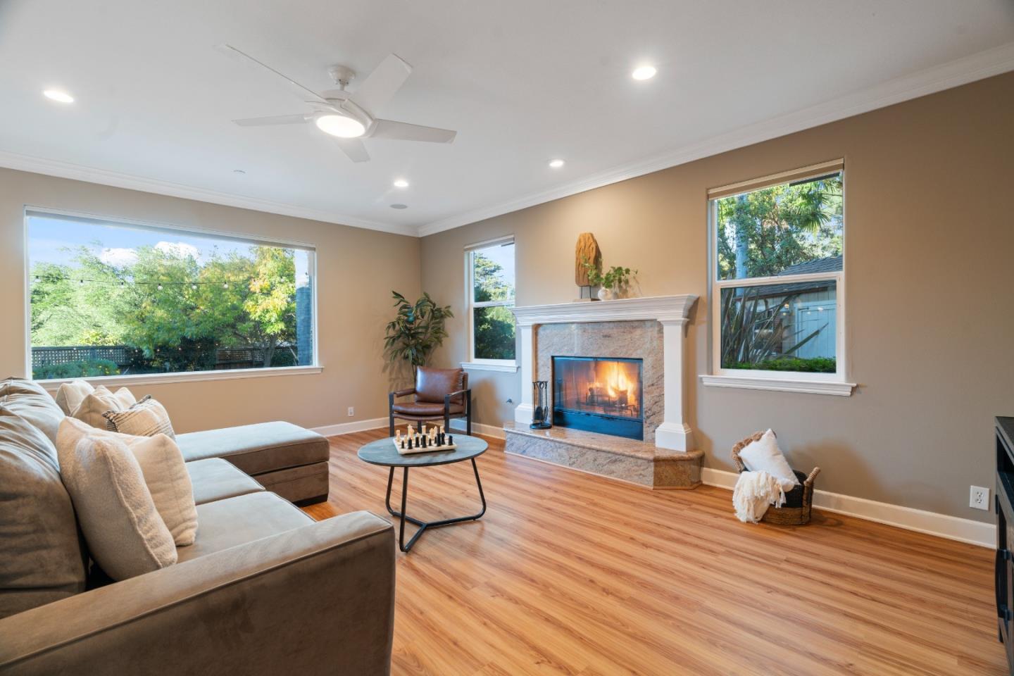 Detail Gallery Image 14 of 49 For 18 Sherman Ct, Scotts Valley,  CA 95066 - 4 Beds | 2/1 Baths