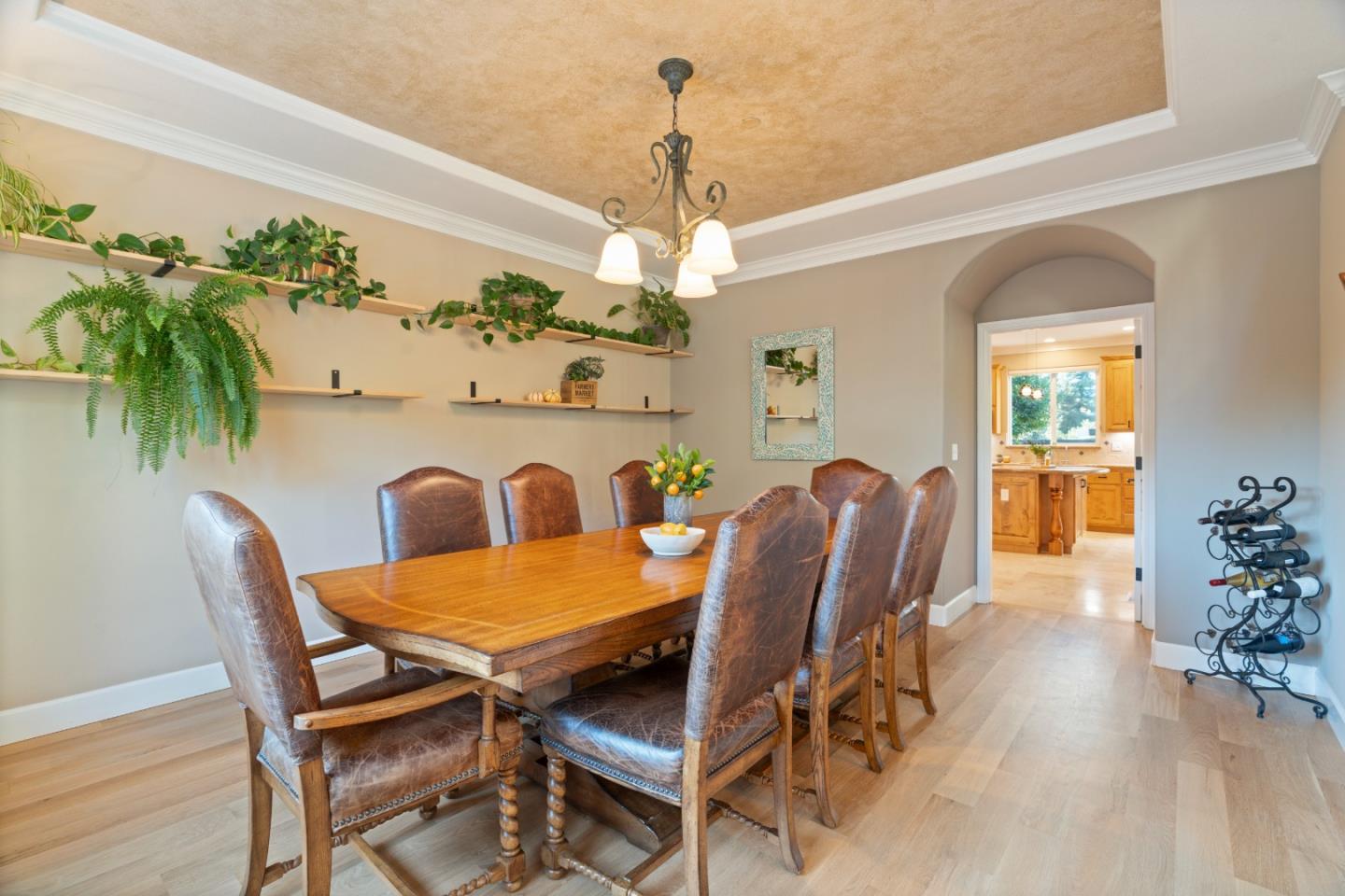 Detail Gallery Image 7 of 49 For 18 Sherman Ct, Scotts Valley,  CA 95066 - 4 Beds | 2/1 Baths