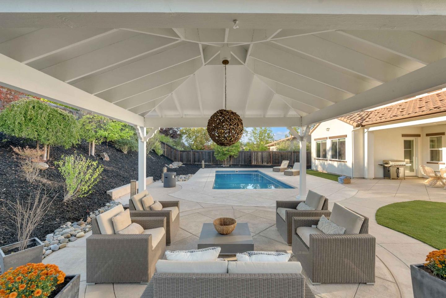 Detail Gallery Image 50 of 67 For 7277 Pitlochry Dr, Gilroy,  CA 95020 - 4 Beds | 3/1 Baths