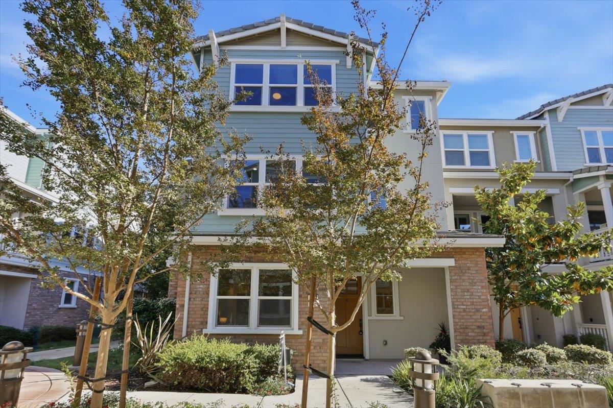 Detail Gallery Image 54 of 62 For 125 Maidenhair Ter, Sunnyvale,  CA 94086 - 3 Beds | 3/1 Baths