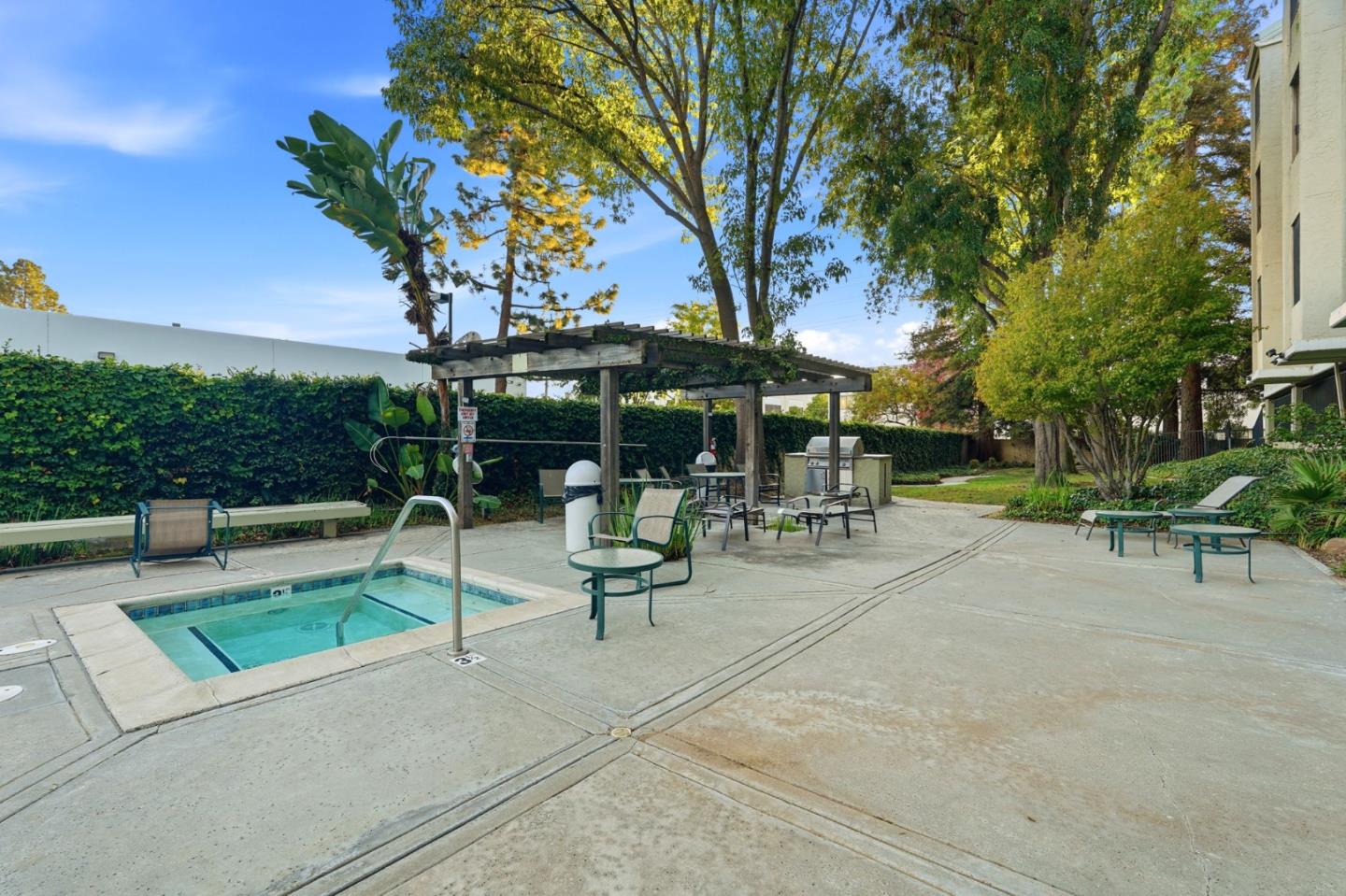 Photo #25: ML82028158 Listing: Photo #25