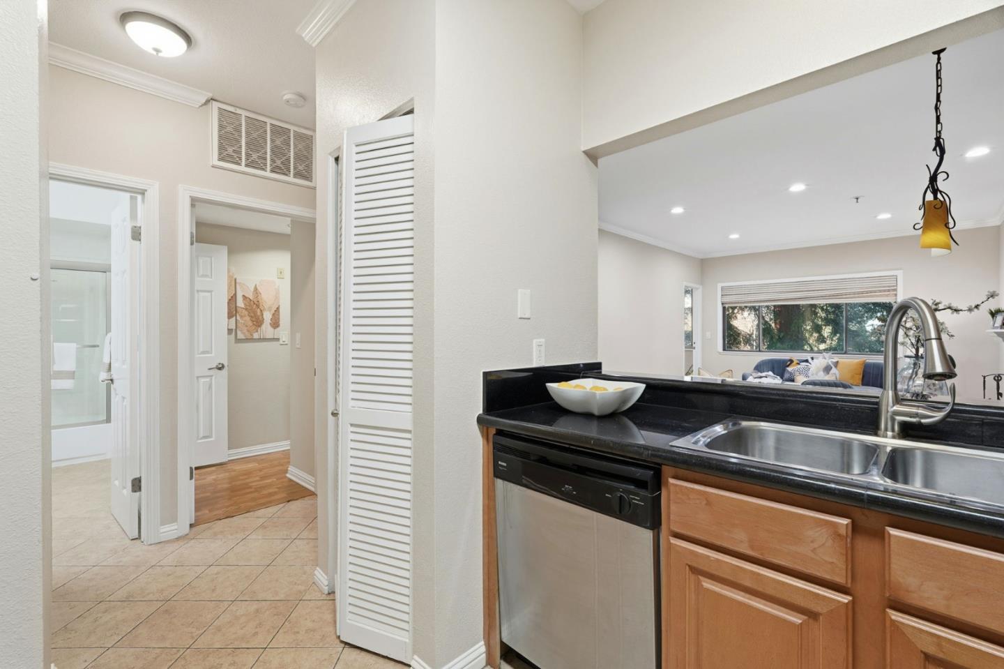 Photo #7: ML82028158 Listing: Photo #7