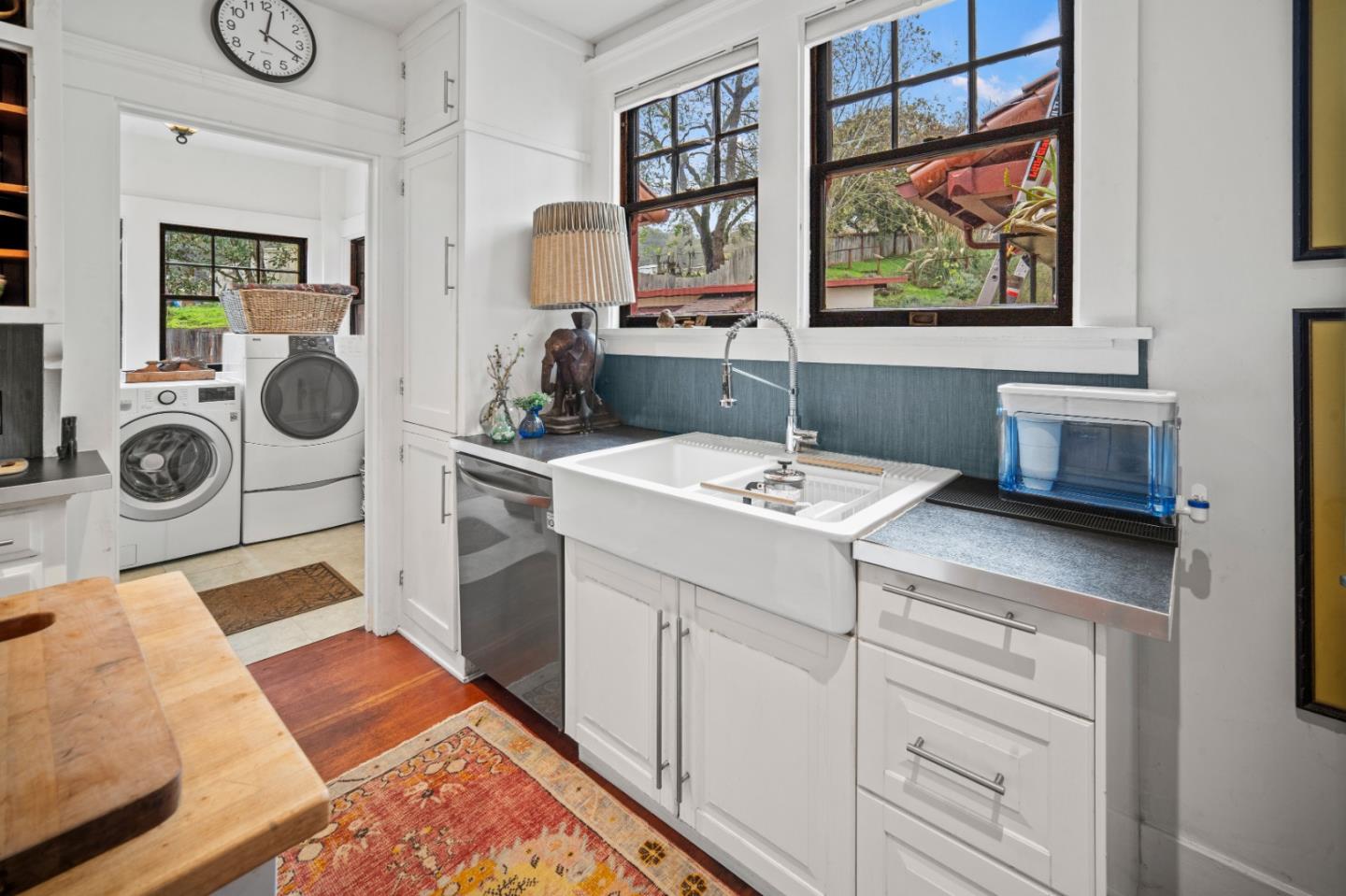 Detail Gallery Image 14 of 29 For 73 Echo Valley Rd, Salinas,  CA 93907 - 3 Beds | 1/1 Baths