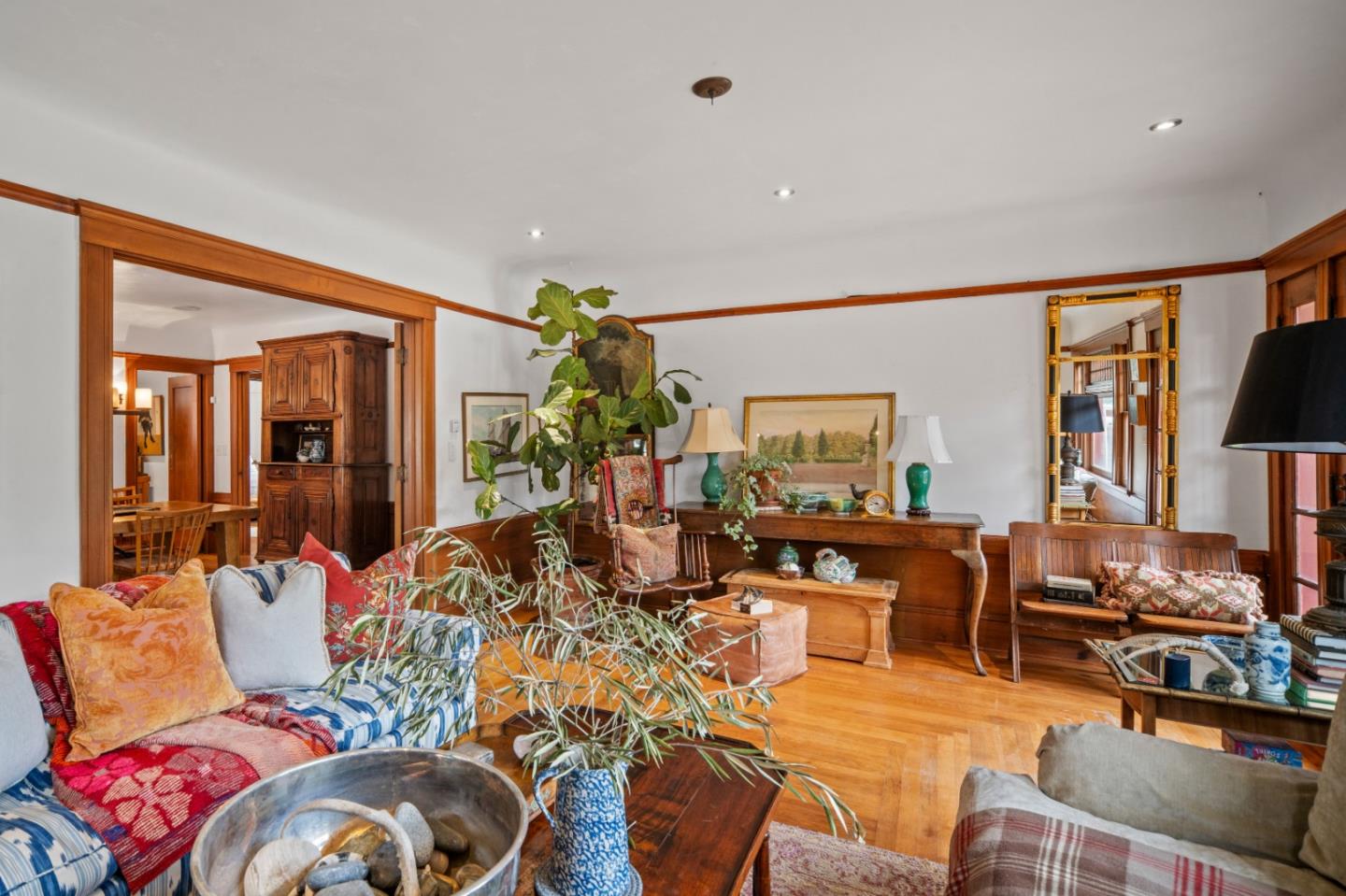 Detail Gallery Image 7 of 29 For 73 Echo Valley Rd, Salinas,  CA 93907 - 3 Beds | 1/1 Baths