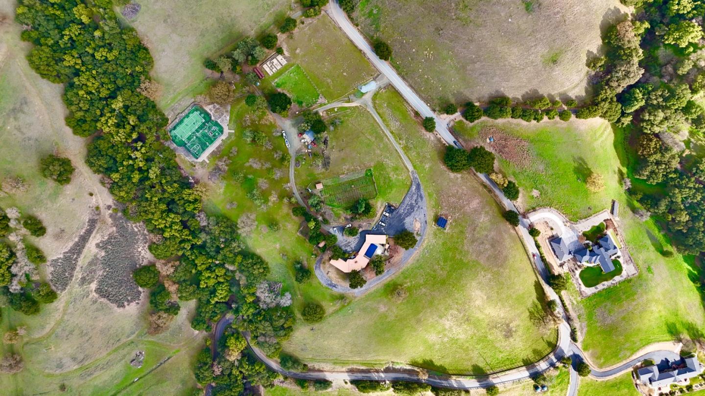 Detail Gallery Image 13 of 66 For 4393 Quimby Rd, San Jose,  CA 95148 - 3 Beds | 2/1 Baths