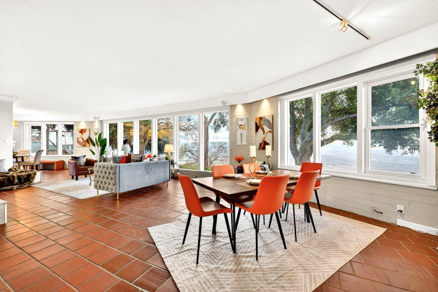 Detail Gallery Image 15 of 66 For 4393 Quimby Rd, San Jose,  CA 95148 - 3 Beds | 2/1 Baths