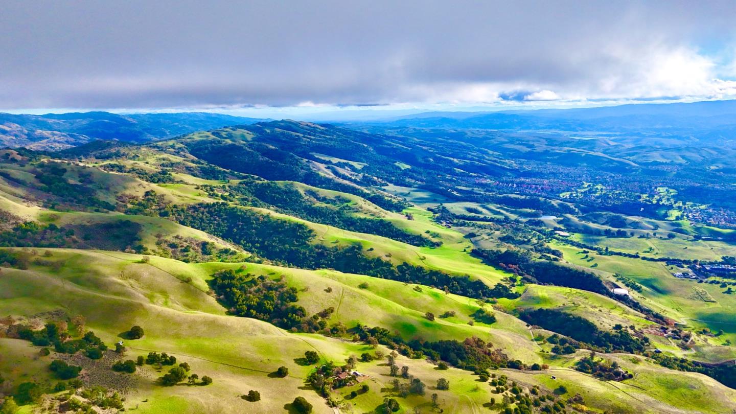 Detail Gallery Image 22 of 66 For 4393 Quimby Rd, San Jose,  CA 95148 - 3 Beds | 2/1 Baths