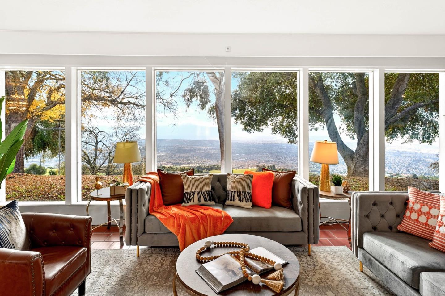 Detail Gallery Image 5 of 66 For 4393 Quimby Rd, San Jose,  CA 95148 - 3 Beds | 2/1 Baths