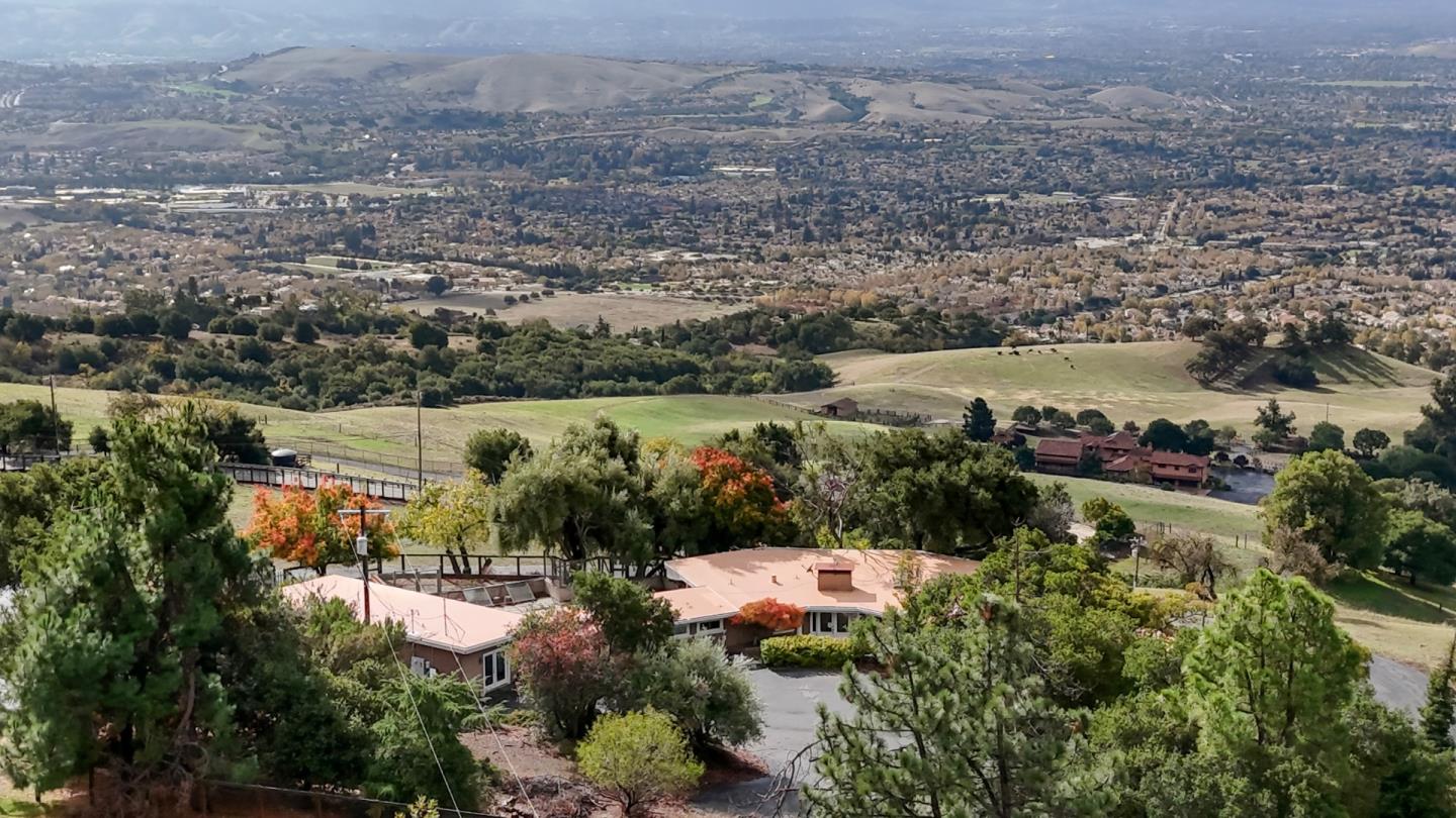 Detail Gallery Image 64 of 66 For 4393 Quimby Rd, San Jose,  CA 95148 - 3 Beds | 2/1 Baths