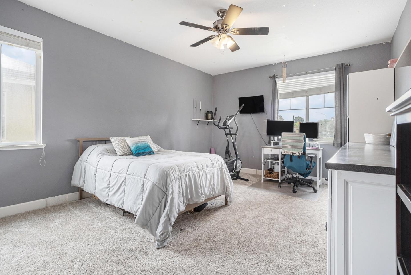 Detail Gallery Image 33 of 63 For 130 Ridge Crest Ct, Oakley,  CA 94561 - 5 Beds | 3 Baths