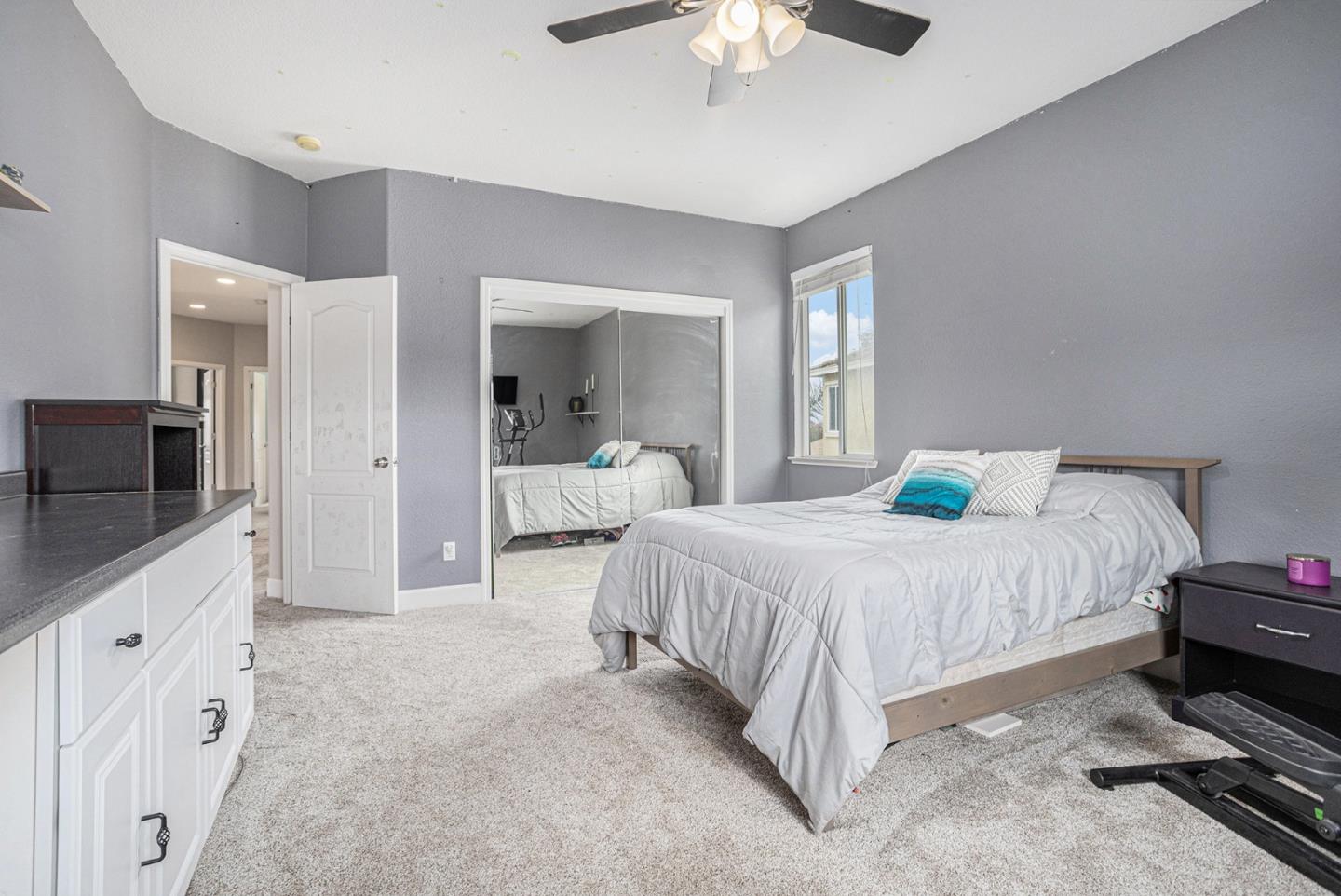 Detail Gallery Image 34 of 63 For 130 Ridge Crest Ct, Oakley,  CA 94561 - 5 Beds | 3 Baths