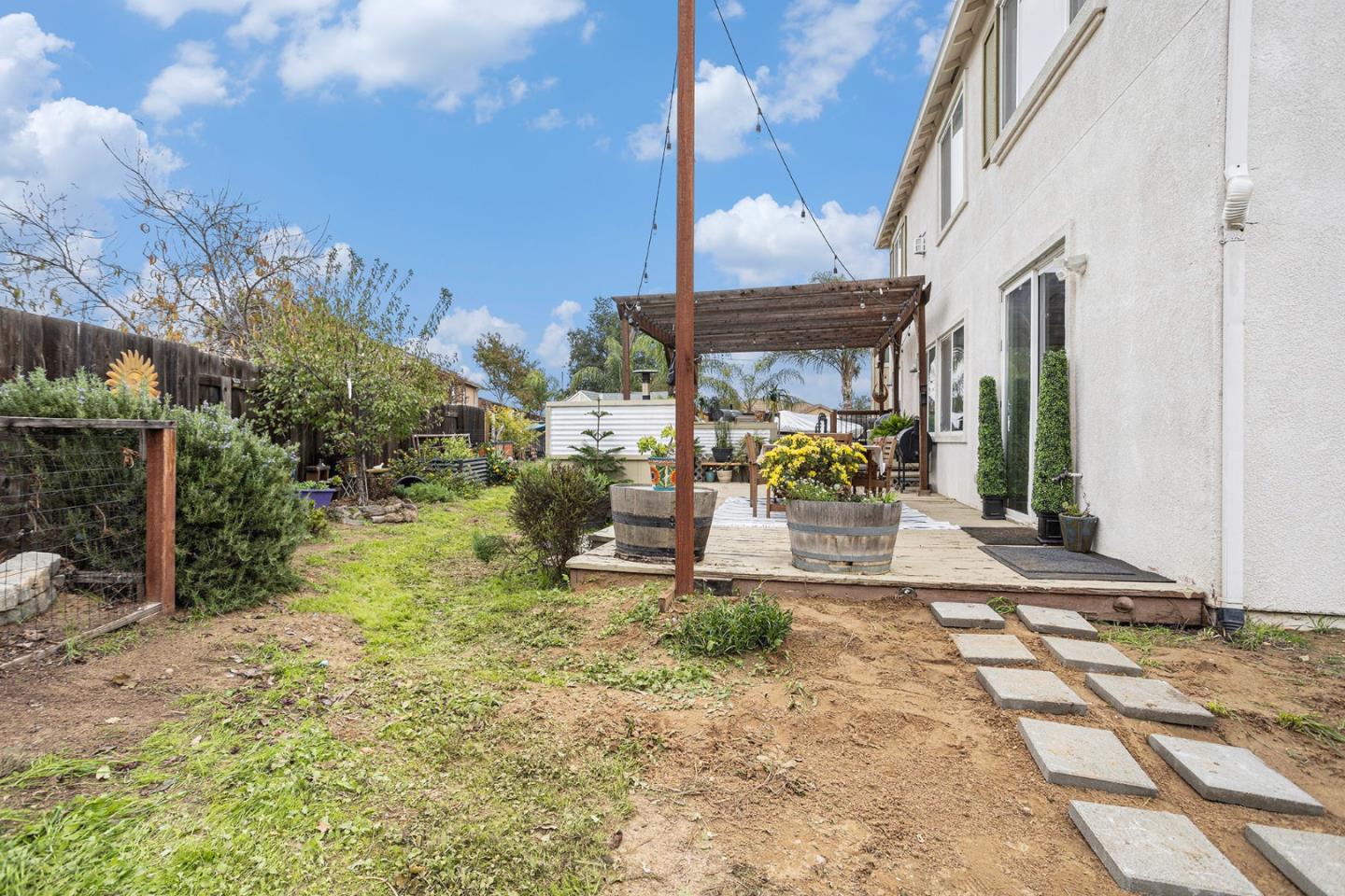 Detail Gallery Image 42 of 63 For 130 Ridge Crest Ct, Oakley,  CA 94561 - 5 Beds | 3 Baths