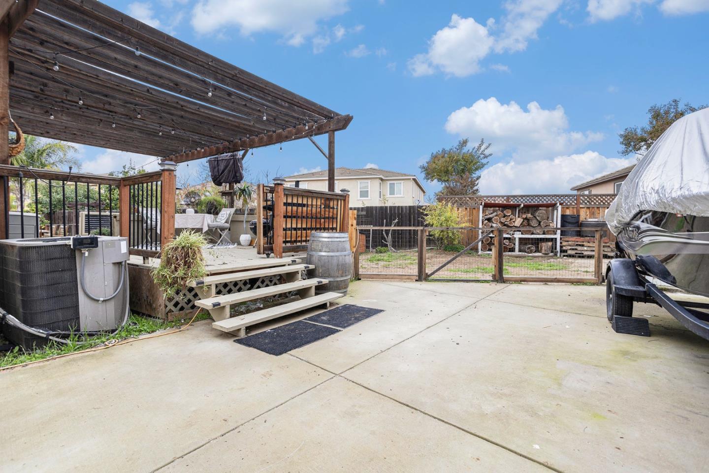 Detail Gallery Image 46 of 63 For 130 Ridge Crest Ct, Oakley,  CA 94561 - 5 Beds | 3 Baths