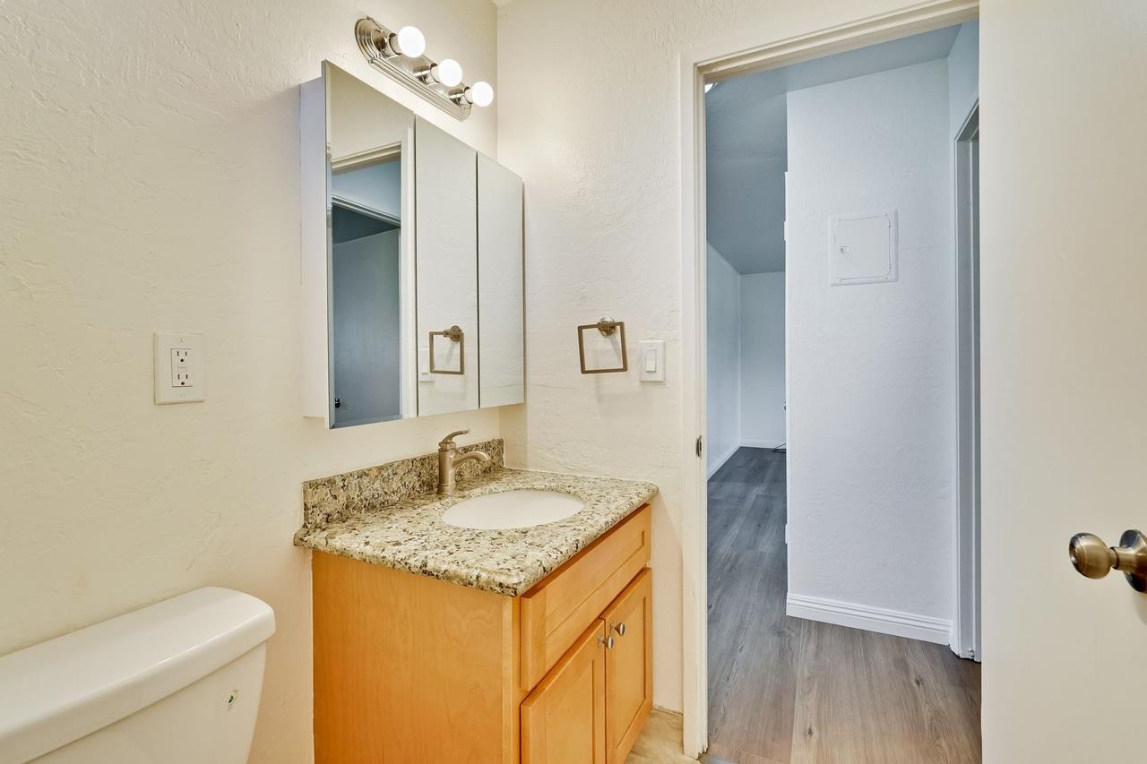 Detail Gallery Image 16 of 17 For 7537 Rogers Ln #4,  Gilroy,  CA 95020 - 2 Beds | 1 Baths