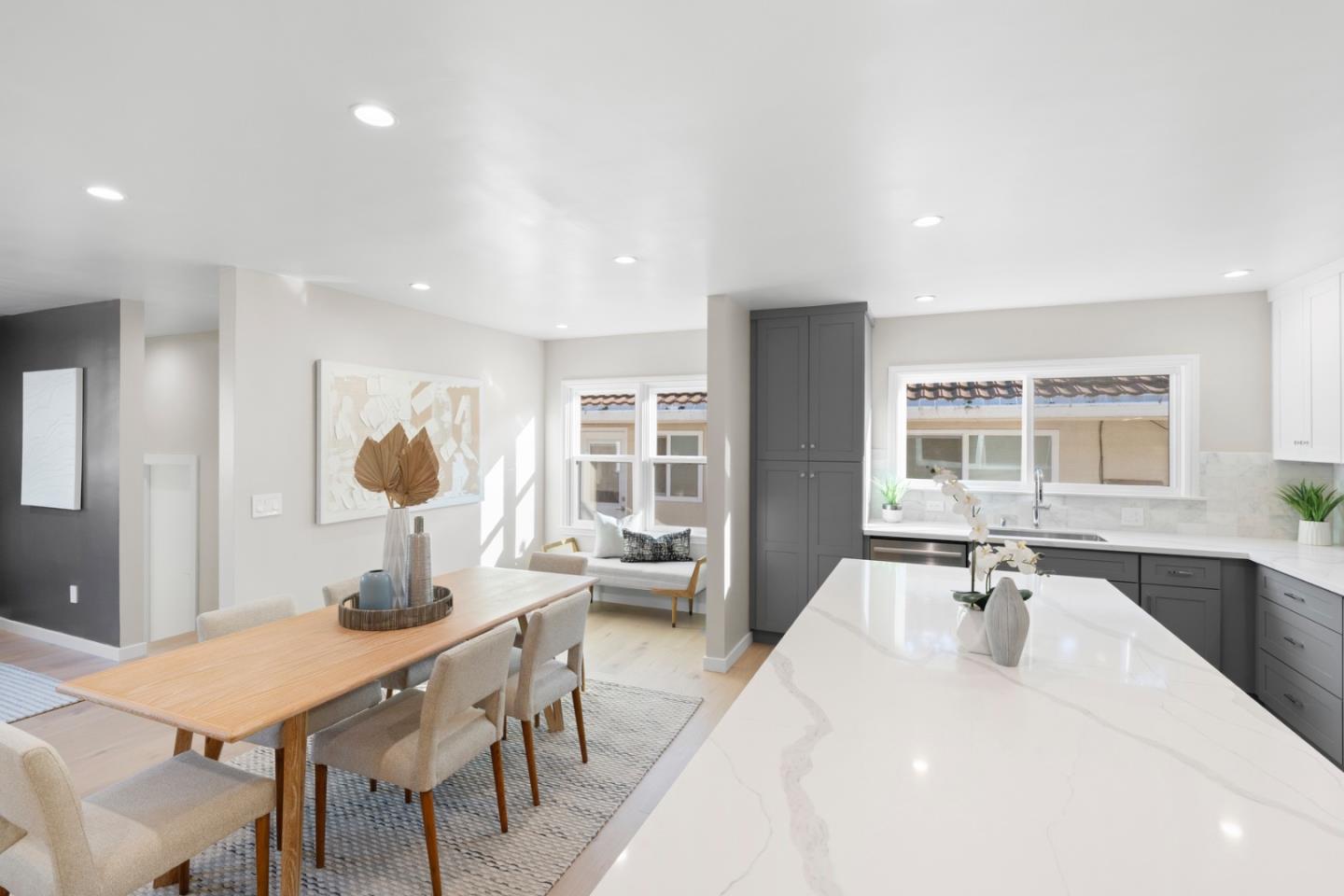 Detail Gallery Image 12 of 30 For 2105 Stratford Way, San Mateo,  CA 94403 - 3 Beds | 2/1 Baths