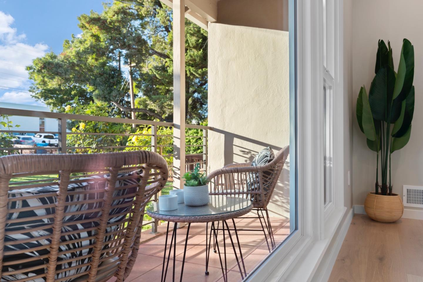 Detail Gallery Image 25 of 30 For 2105 Stratford Way, San Mateo,  CA 94403 - 3 Beds | 2/1 Baths
