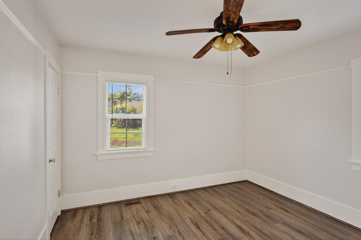 Detail Gallery Image 16 of 29 For 937 S 7th St, San Jose,  CA 95112 - 3 Beds | 1/1 Baths