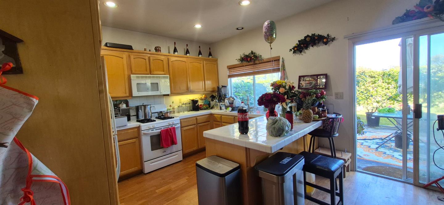 Detail Gallery Image 11 of 19 For 18047 Stonehaven, Salinas,  CA 93908 - 4 Beds | 2/1 Baths
