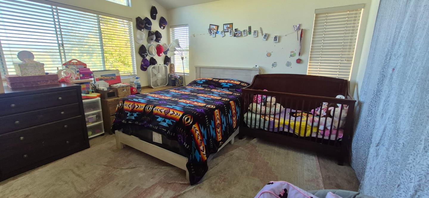 Detail Gallery Image 12 of 19 For 18047 Stonehaven, Salinas,  CA 93908 - 4 Beds | 2/1 Baths