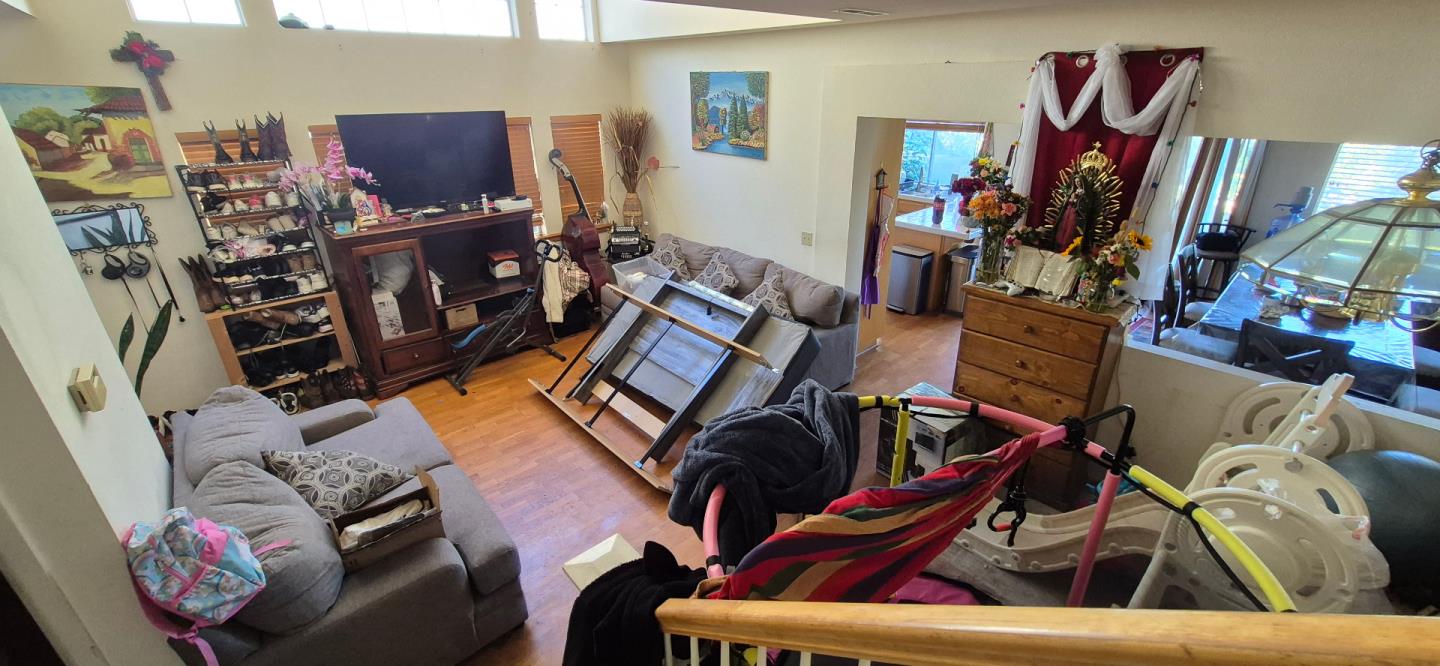 Detail Gallery Image 7 of 19 For 18047 Stonehaven, Salinas,  CA 93908 - 4 Beds | 2/1 Baths