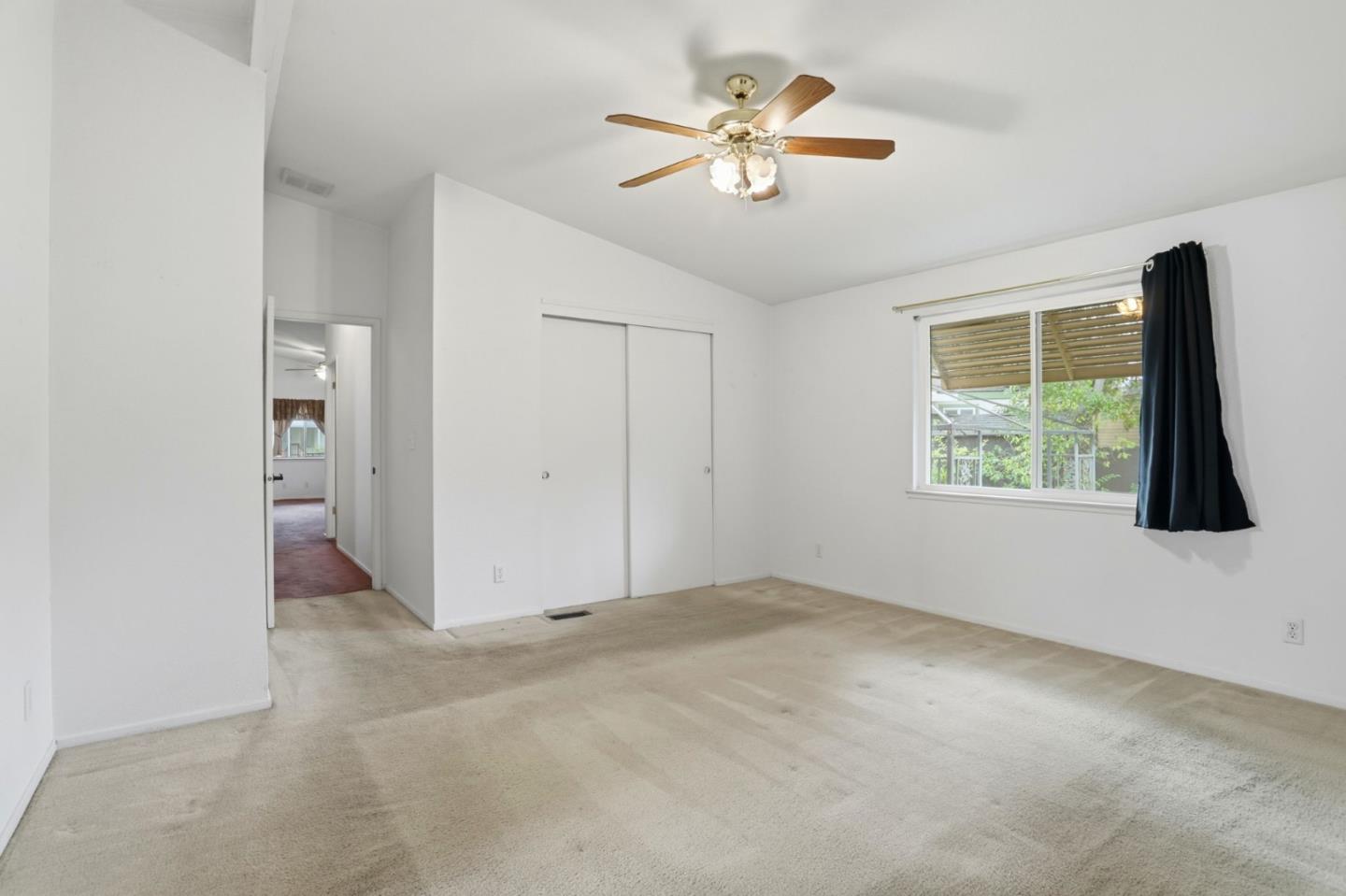 Detail Gallery Image 21 of 37 For 1220 Tasman Dr #142,  Sunnyvale,  CA 94089 - 3 Beds | 2 Baths