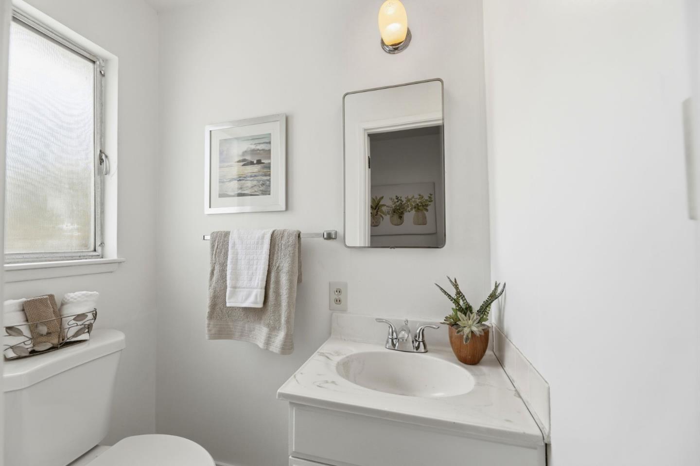 247 Delia Street, San Jose, CA, 95127