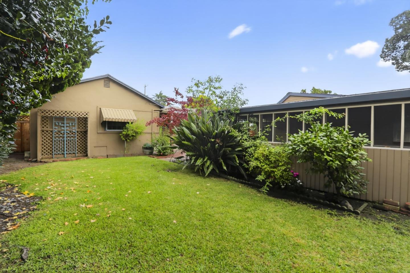 Detail Gallery Image 18 of 20 For 77 Sunnyslope Ave, San Jose,  CA 95127 - 2 Beds | 1 Baths