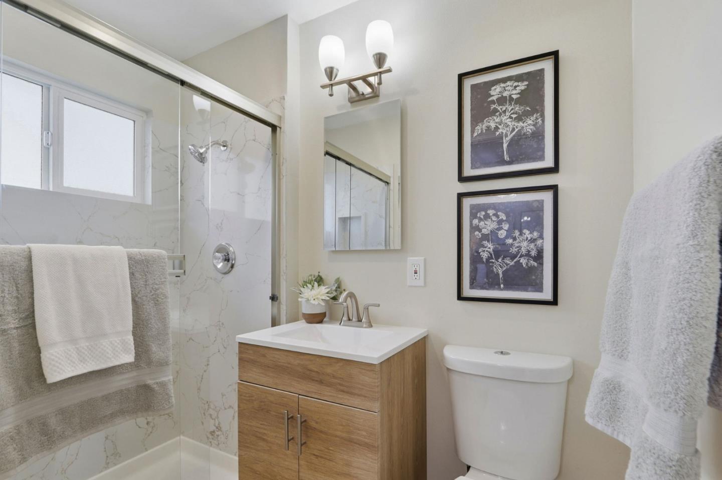 Detail Gallery Image 35 of 44 For 2045 Treewood Ln, San Jose,  CA 95132 - 5 Beds | 2/1 Baths