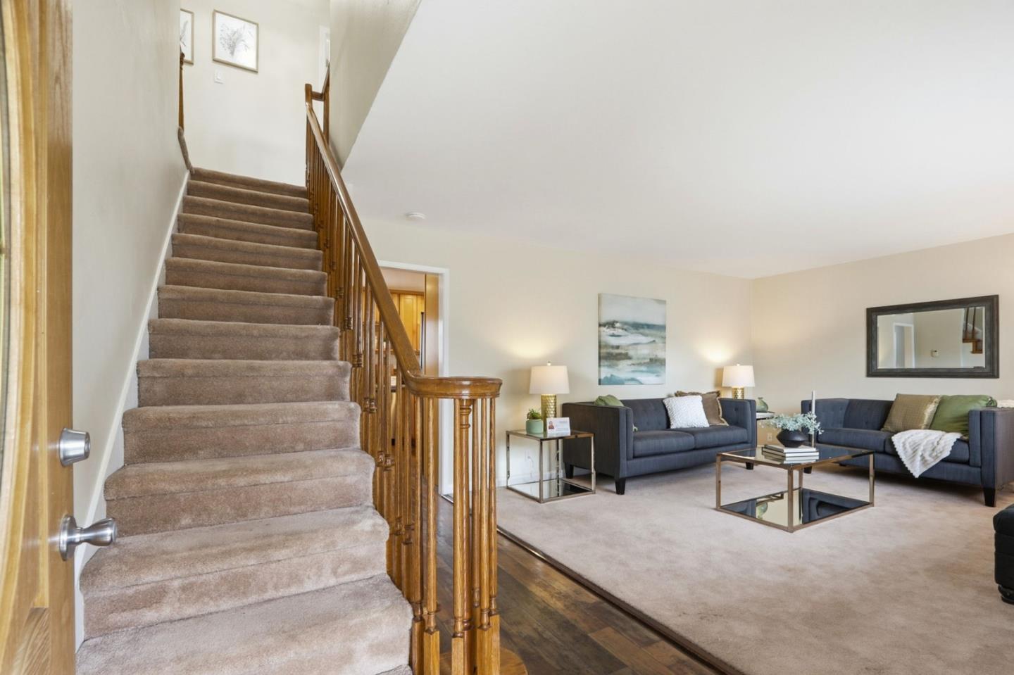 Detail Gallery Image 6 of 44 For 2045 Treewood Ln, San Jose,  CA 95132 - 5 Beds | 2/1 Baths