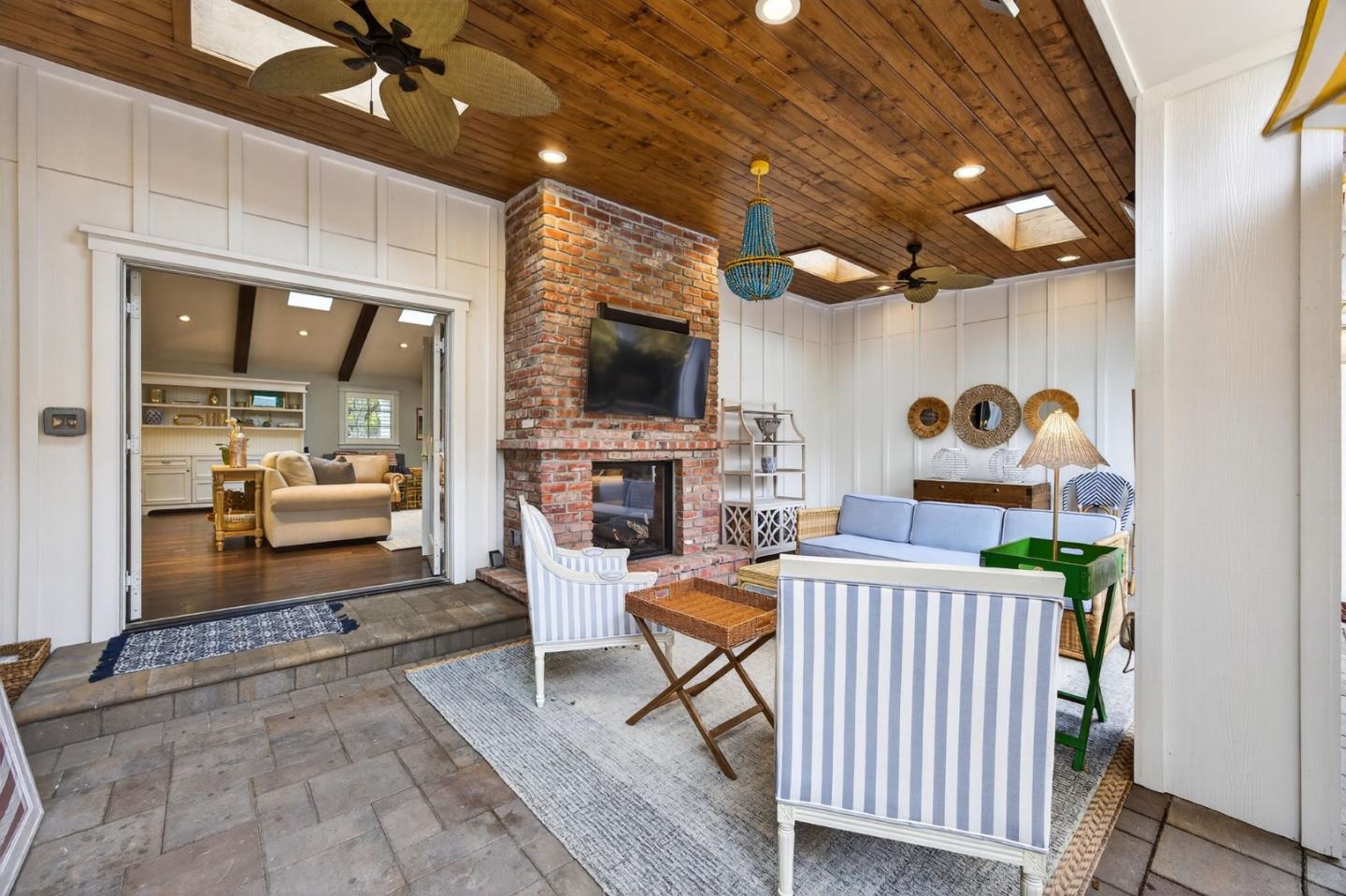 Detail Gallery Image 42 of 62 For 2477 Westgate Ave, San Jose,  CA 95125 - 4 Beds | 3/1 Baths