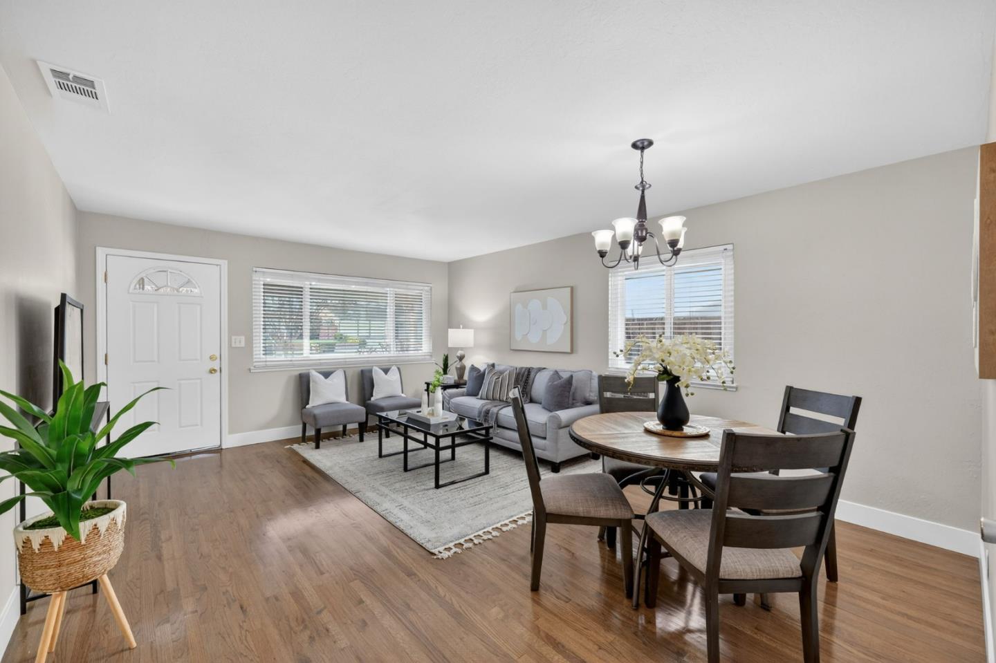 Detail Gallery Image 5 of 40 For 5027-5029 Williams Rd, San Jose,  CA 95129 - – Beds | – Baths