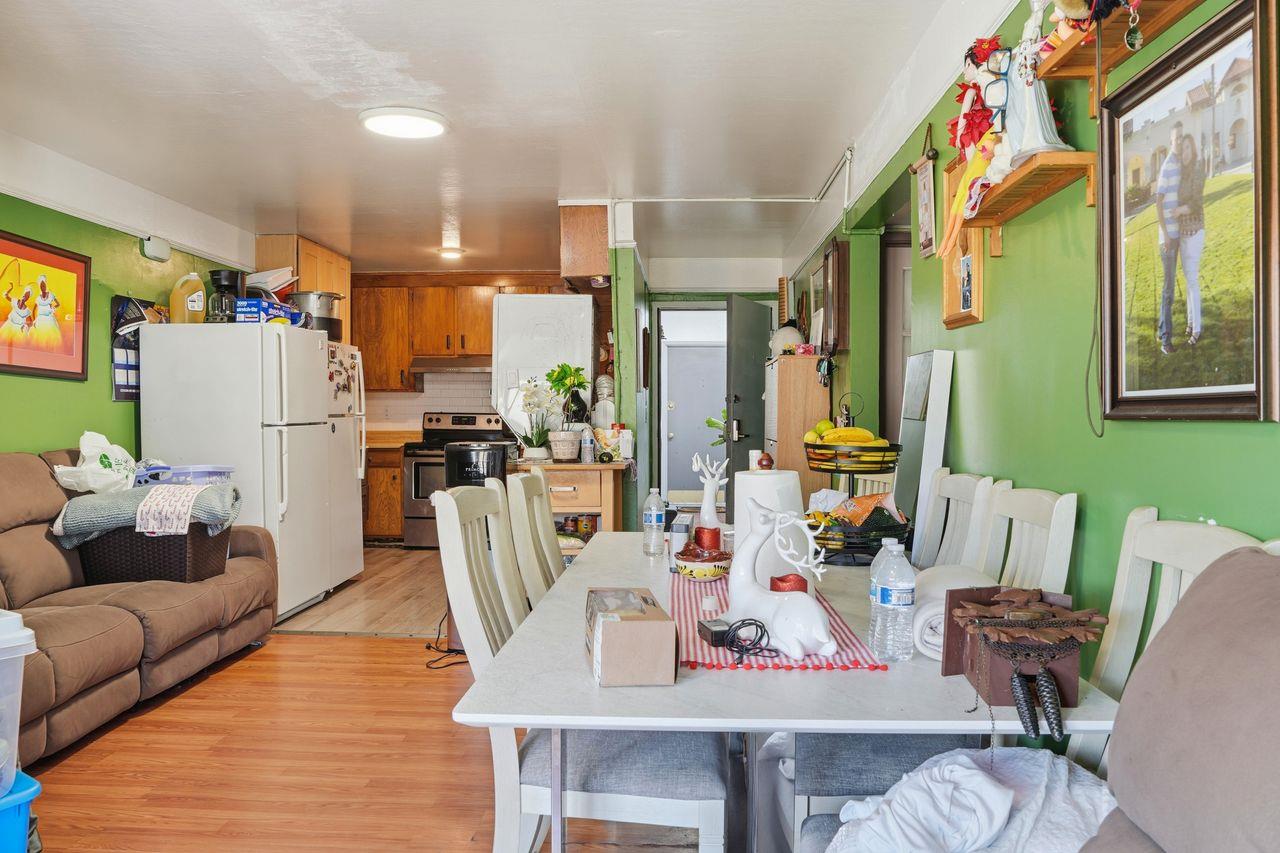 Detail Gallery Image 10 of 30 For 678 Hillside Blvd, Daly City,  CA 94014 - – Beds | – Baths