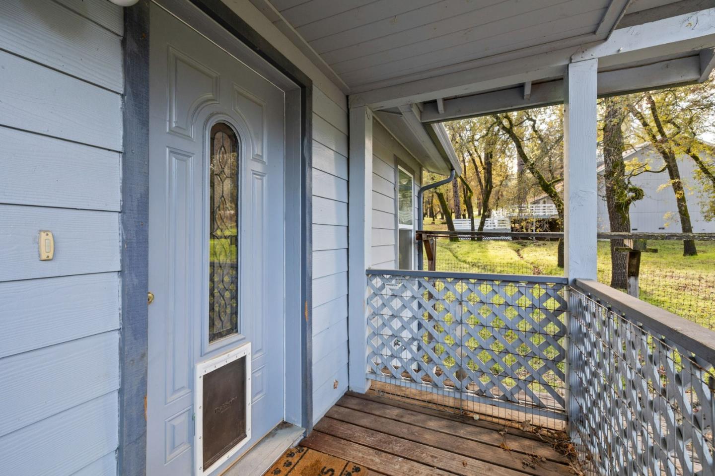 Detail Gallery Image 2 of 33 For 19307 Ferretti Rd, Groveland,  CA 95321 - 3 Beds | 2 Baths