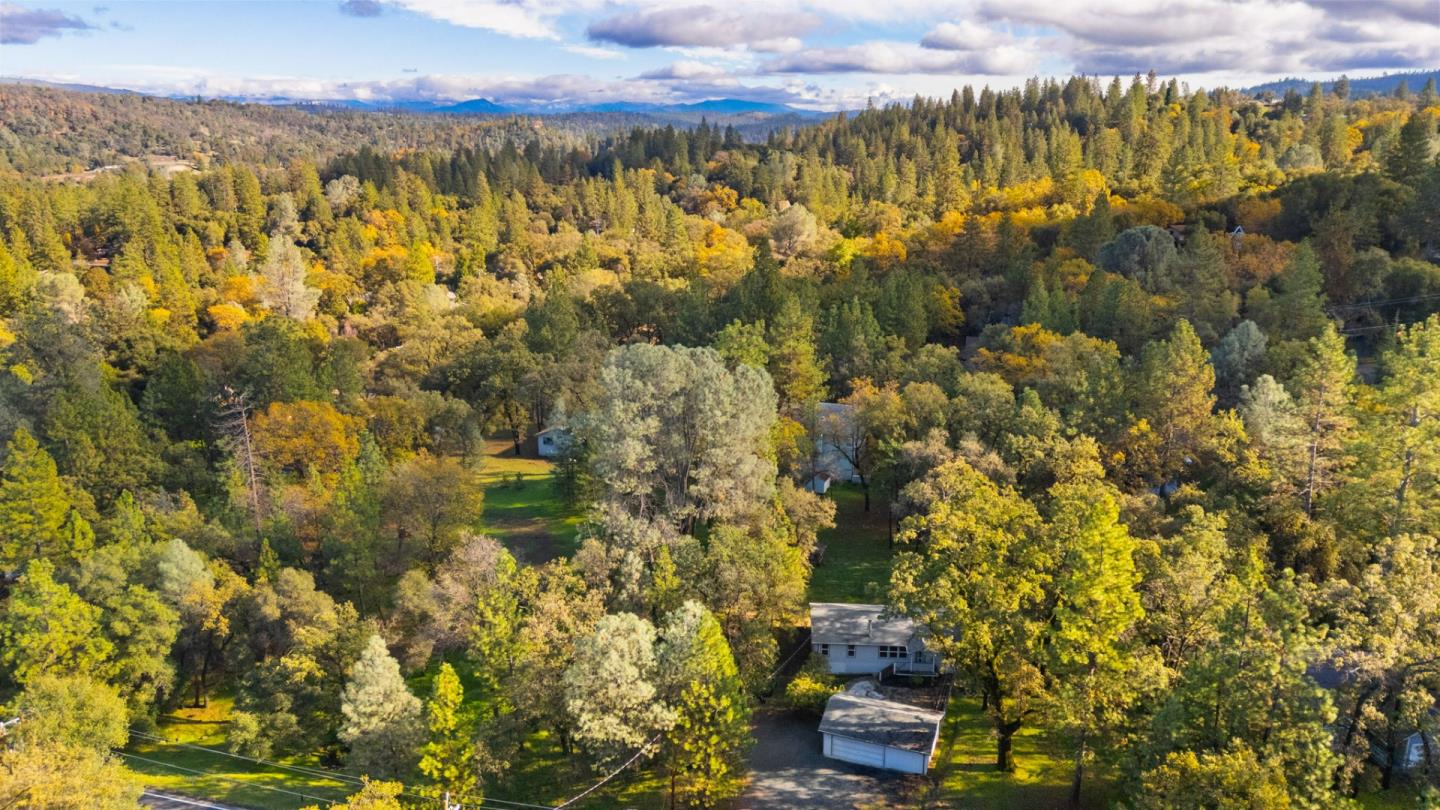 Detail Gallery Image 22 of 33 For 19307 Ferretti Rd, Groveland,  CA 95321 - 3 Beds | 2 Baths