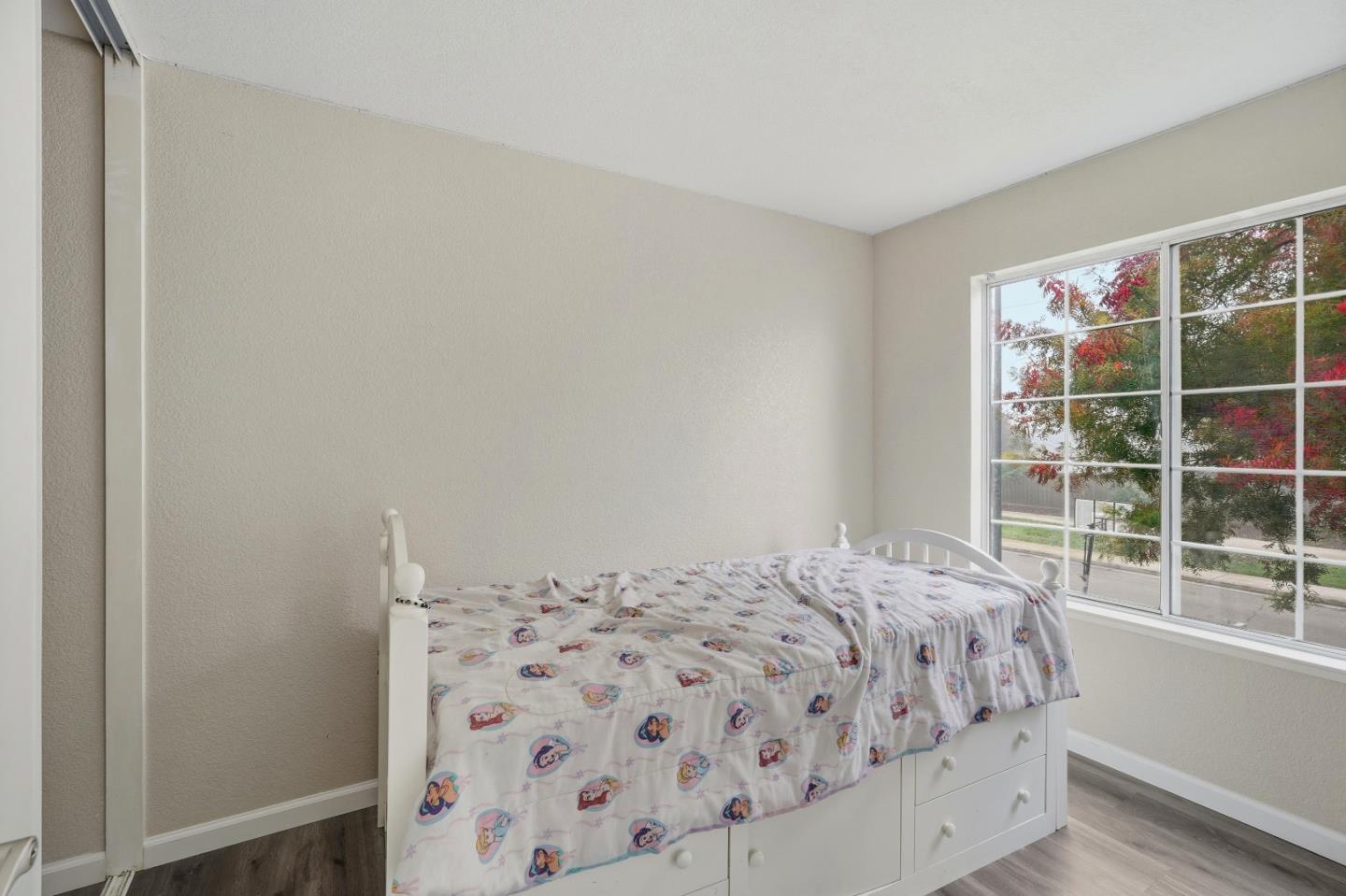 Detail Gallery Image 20 of 34 For 521 Sw Leamon St, Tracy,  CA 95376 - 3 Beds | 2/1 Baths