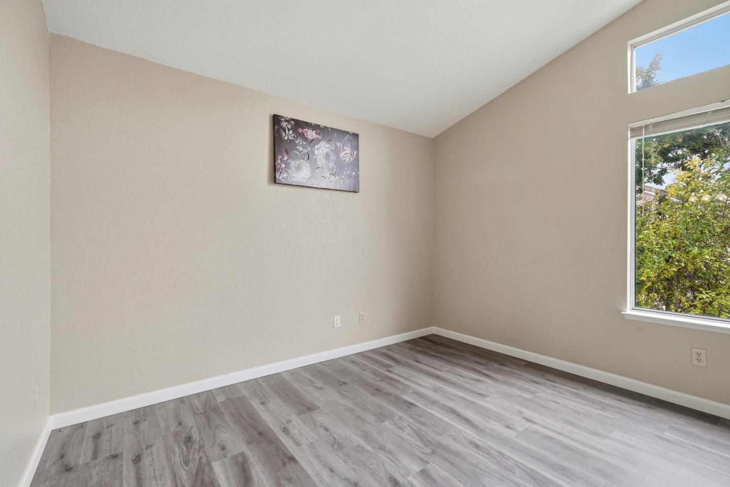 Detail Gallery Image 22 of 34 For 521 Sw Leamon St, Tracy,  CA 95376 - 3 Beds | 2/1 Baths
