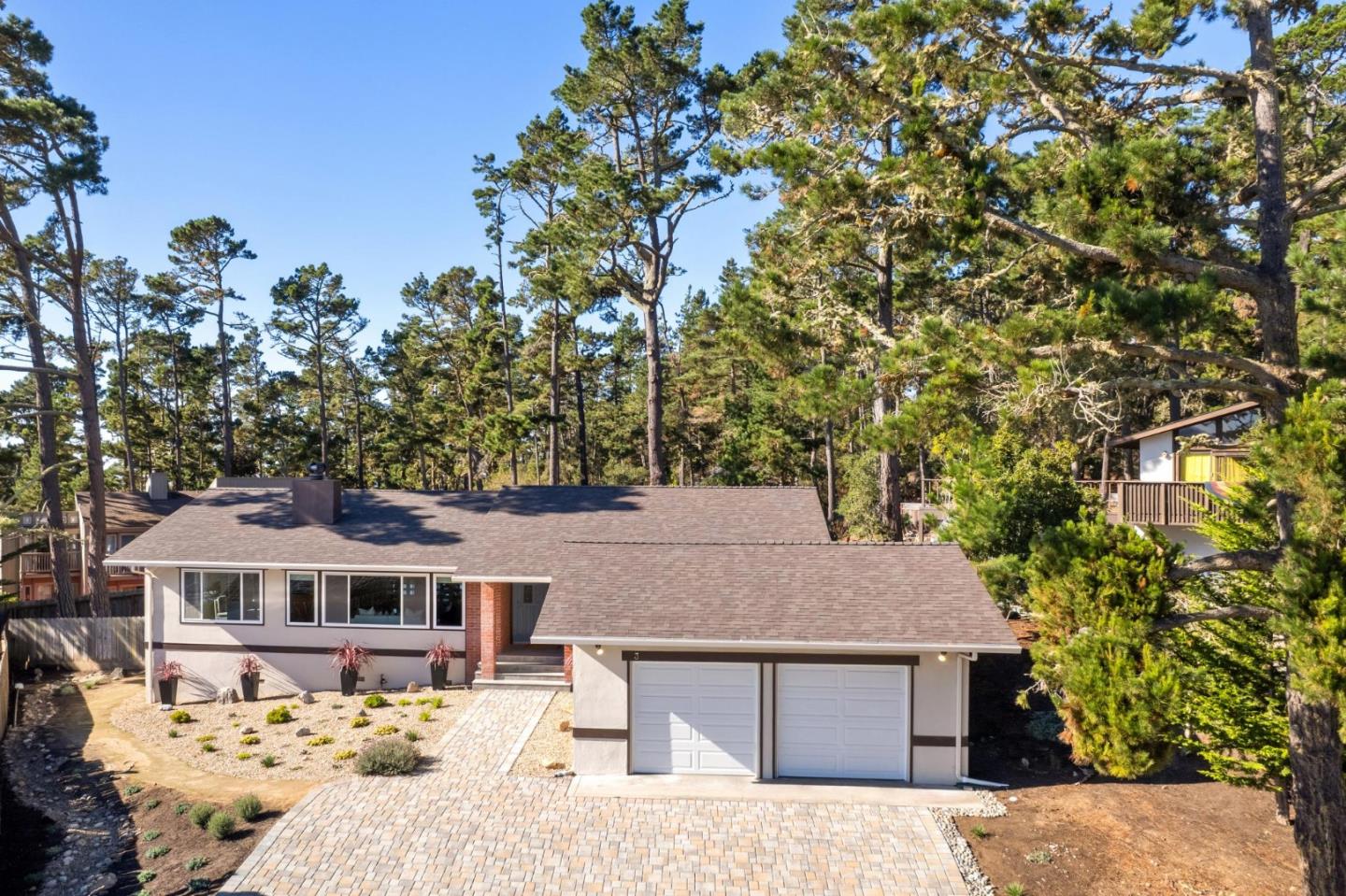 Detail Gallery Image 4 of 63 For 3 Sommerset Rise, Monterey,  CA 93940 - 4 Beds | 3 Baths