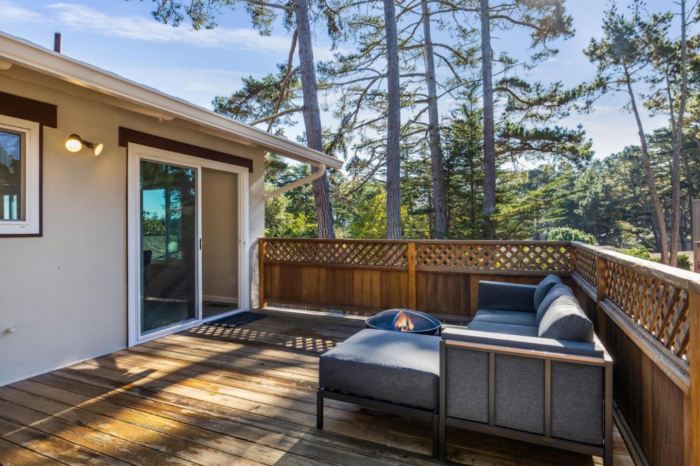 Detail Gallery Image 52 of 63 For 3 Sommerset Rise, Monterey,  CA 93940 - 4 Beds | 3 Baths