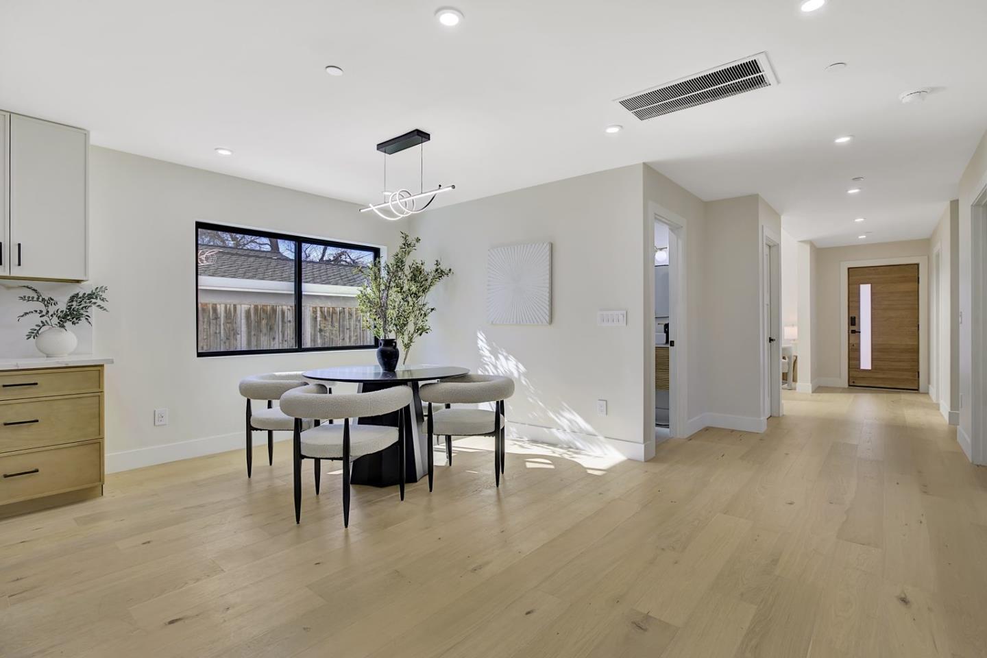 Detail Gallery Image 17 of 59 For 644 Johanna Ave, Sunnyvale,  CA 94085 - 6 Beds | 5 Baths