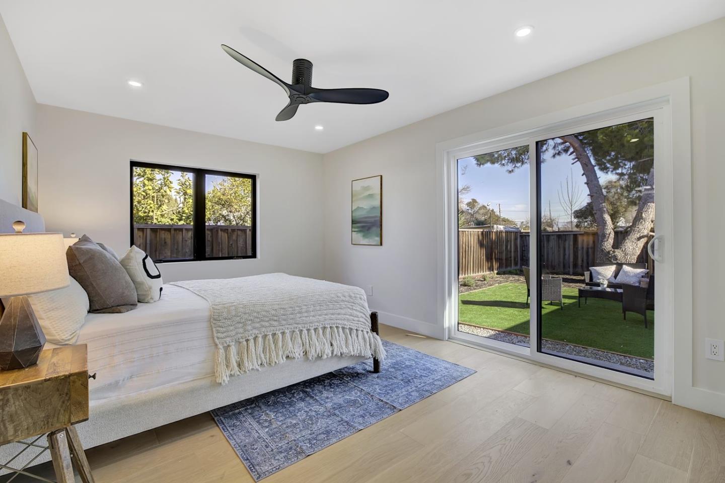 Detail Gallery Image 23 of 59 For 644 Johanna Ave, Sunnyvale,  CA 94085 - 6 Beds | 5 Baths