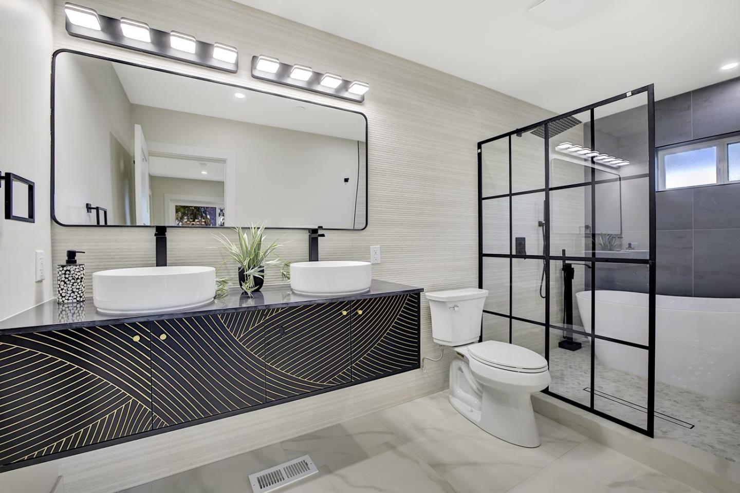 Detail Gallery Image 26 of 59 For 644 Johanna Ave, Sunnyvale,  CA 94085 - 6 Beds | 5 Baths