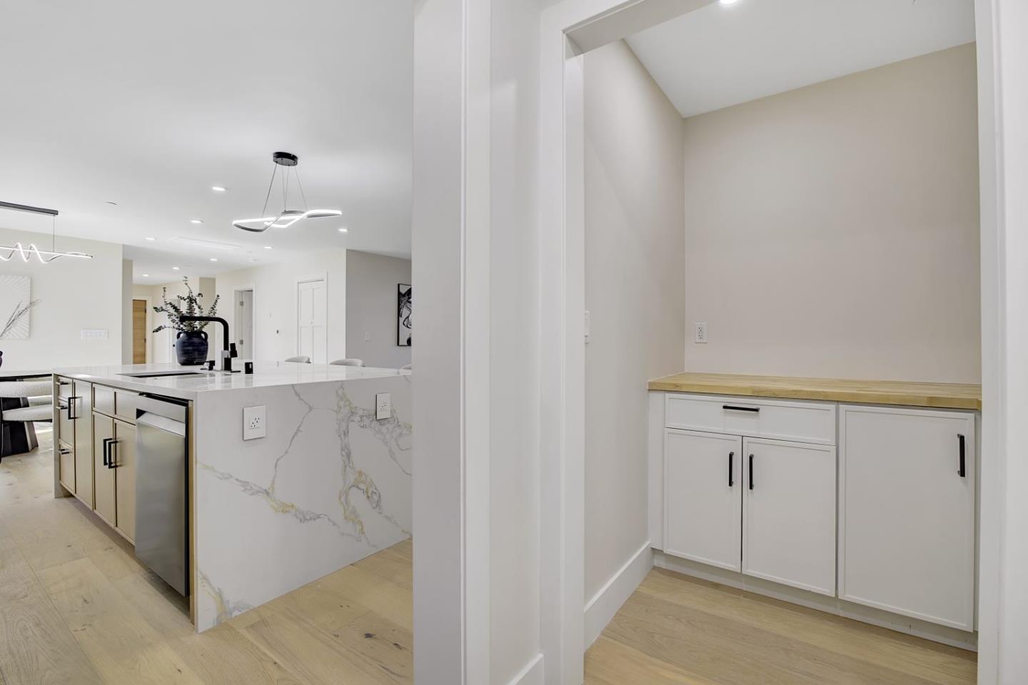 Detail Gallery Image 49 of 59 For 644 Johanna Ave, Sunnyvale,  CA 94085 - 6 Beds | 5 Baths