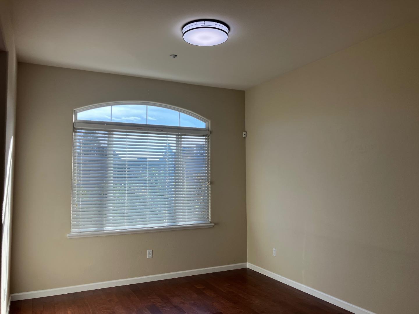 Detail Gallery Image 16 of 32 For 5132 El Camino Ave #202,  Carmichael,  CA 95608 - 2 Beds | 2/1 Baths