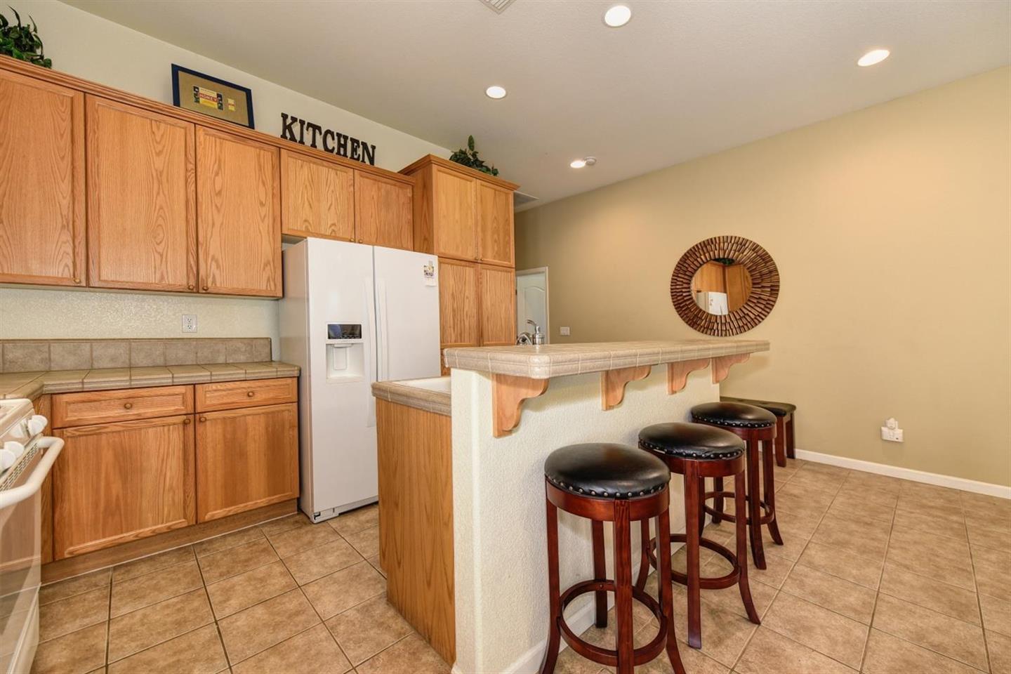 Detail Gallery Image 12 of 27 For 3557 Rainsong Cir, Rancho Cordova,  CA 95670 - 3 Beds | 2 Baths